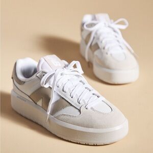 EUC New balance CT302 sneakers